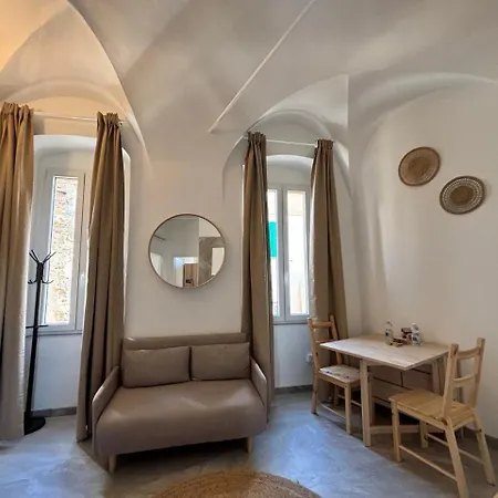 Centro Storico - Residenze La Palma * 圣雷默